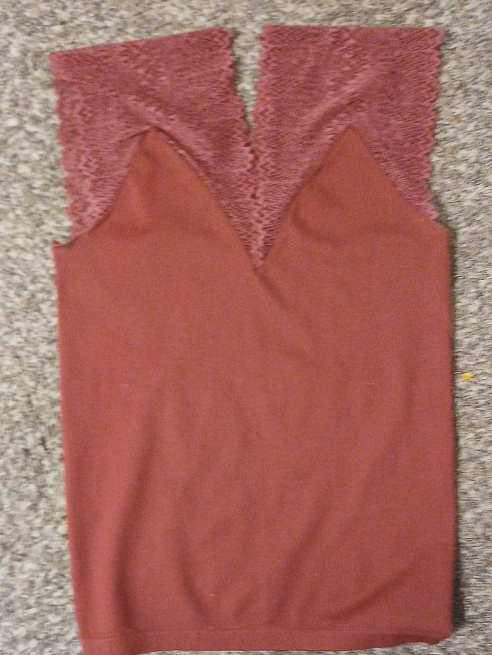 Lace-Trim V-Neck Women’s Tank Top - Rust